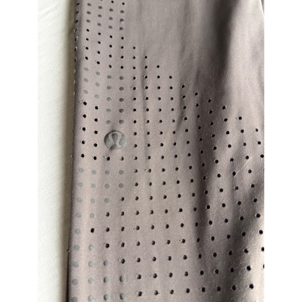 Lululemon High Rise Leggings 6 Taupe Brown Perforated Yoga Pants Athleisure